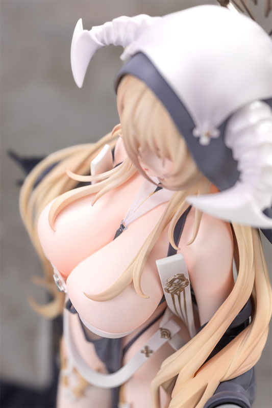 アズールレーン インプラカブル 1/6 完成品フィギュア