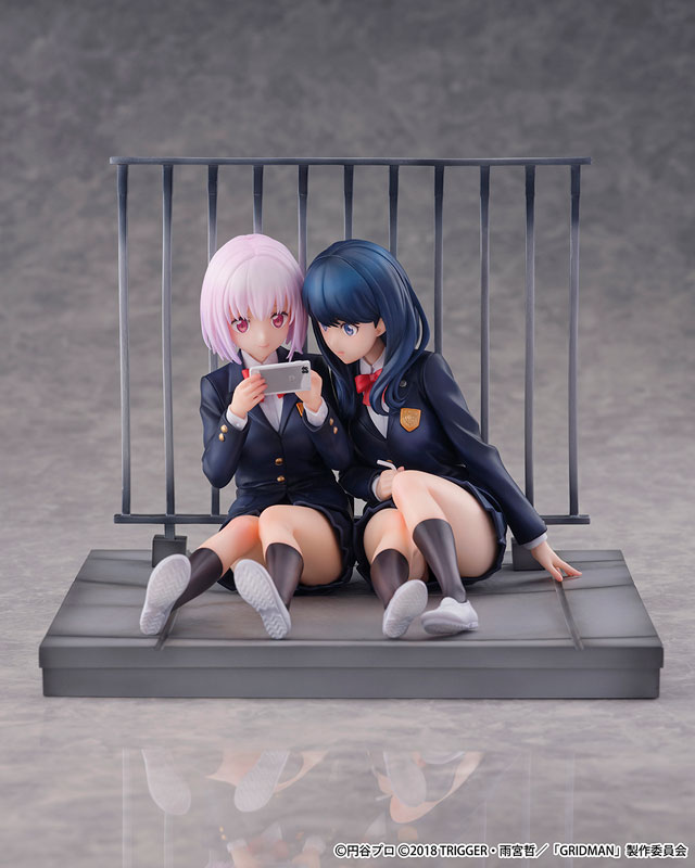 『SSSS.GRIDMAN』新条アカネ＆宝多六花 1/7 完成品フィギュア 宝多六花