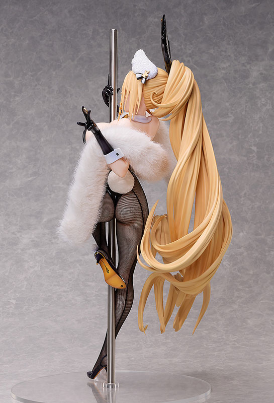 勝利の女神:NIKKE ルピー:ラグジュアリーラビット 1/4 完成品フィギュア