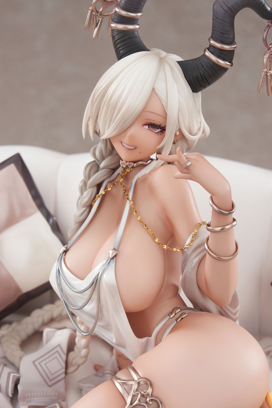 アズールレーン 尾張 波閃かすサマーサンVer. 1/7 完成品フィギュア