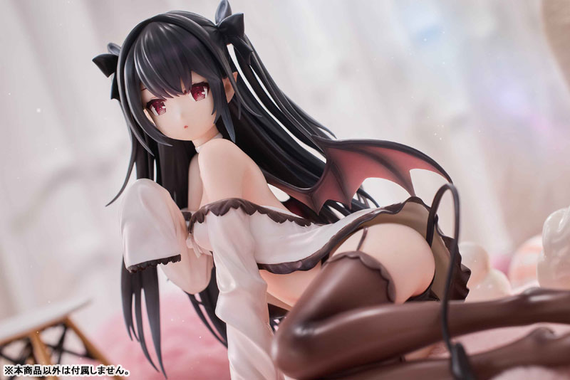 ピンクの小悪魔 1/6 完成品フィギュア