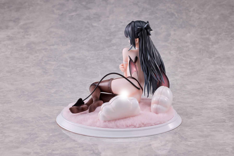 ピンクの小悪魔 1/6 完成品フィギュア