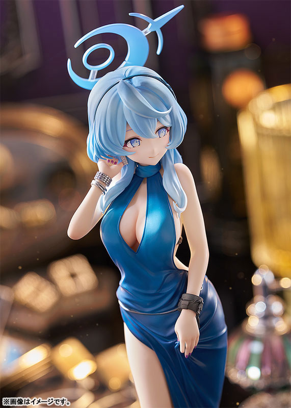 ブルーアーカイブ -Blue Archive- アコ(ドレス) 1/7 完成品フィギュア