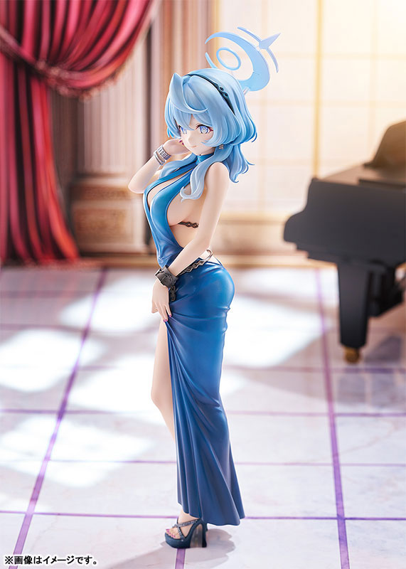 ブルーアーカイブ -Blue Archive- アコ(ドレス) 1/7 完成品フィギュア