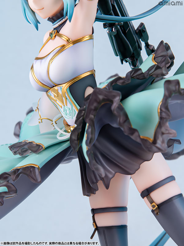 ソードアート・オンライン シノン -Crystal Dress Ver.- 1/7 完成品フィギュア