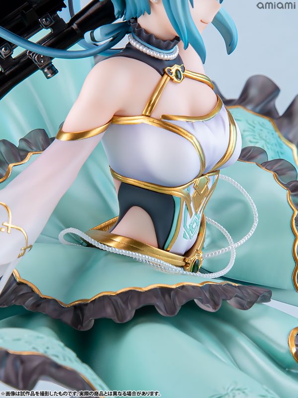 ソードアート・オンライン シノン -Crystal Dress Ver.- 1/7 完成品フィギュア