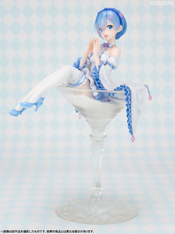 PRISMA WING Re:ゼロから始める異世界生活 レム グラス エディション 1/7 完成品フィギュア