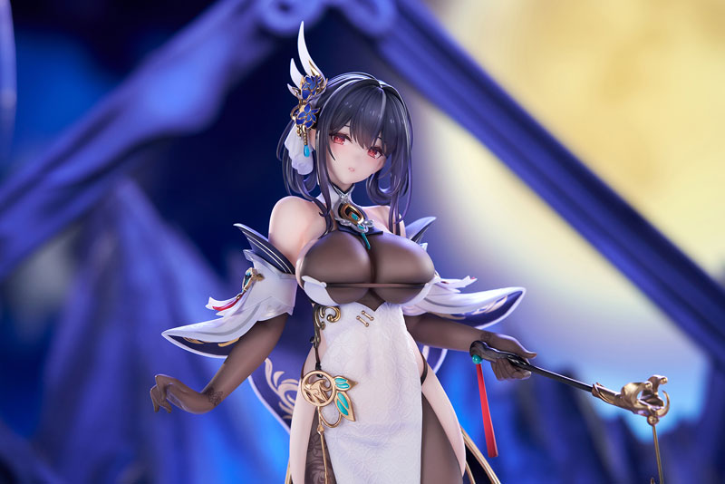 アズールレーン 鎮海 改 1/7 完成品フィギュア