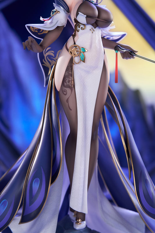 アズールレーン 鎮海 改 1/7 完成品フィギュア