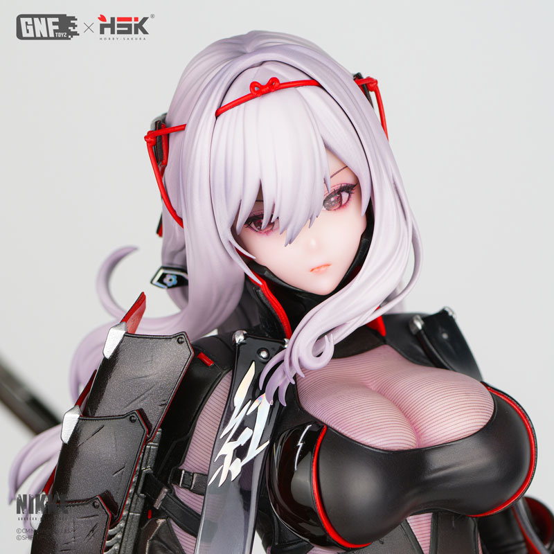 勝利の女神：NIKKE 紅蓮：ブラックシャドウ 1/4 完成品フィギュア