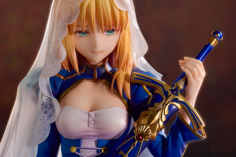 Fate/stay night セイバー -Garden of Avalon- 1/7 完成品フィギュア