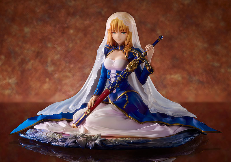 Fate/stay night セイバー -Garden of Avalon- 1/7 完成品フィギュア
