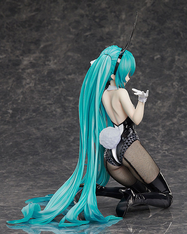 B-style キャラクター・ボーカル・シリーズ01 初音ミク バニーVer. / Art by 三目YYB 1/4 完成品(再販)