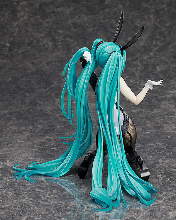 B-style キャラクター・ボーカル・シリーズ01 初音ミク バニーVer. / Art by 三目YYB 1/4 完成品(再販)