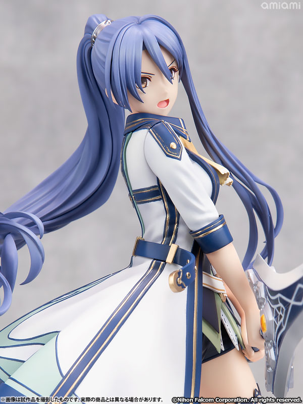 軌跡シリーズ ラウラ・S・アルゼイド 1/8 完成品フィギュア